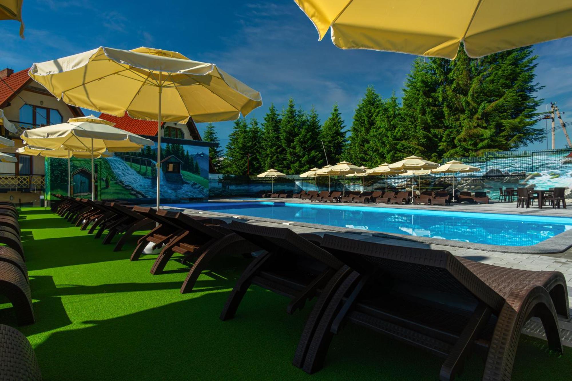 Hotel Summit Yablunytsya Exterior foto