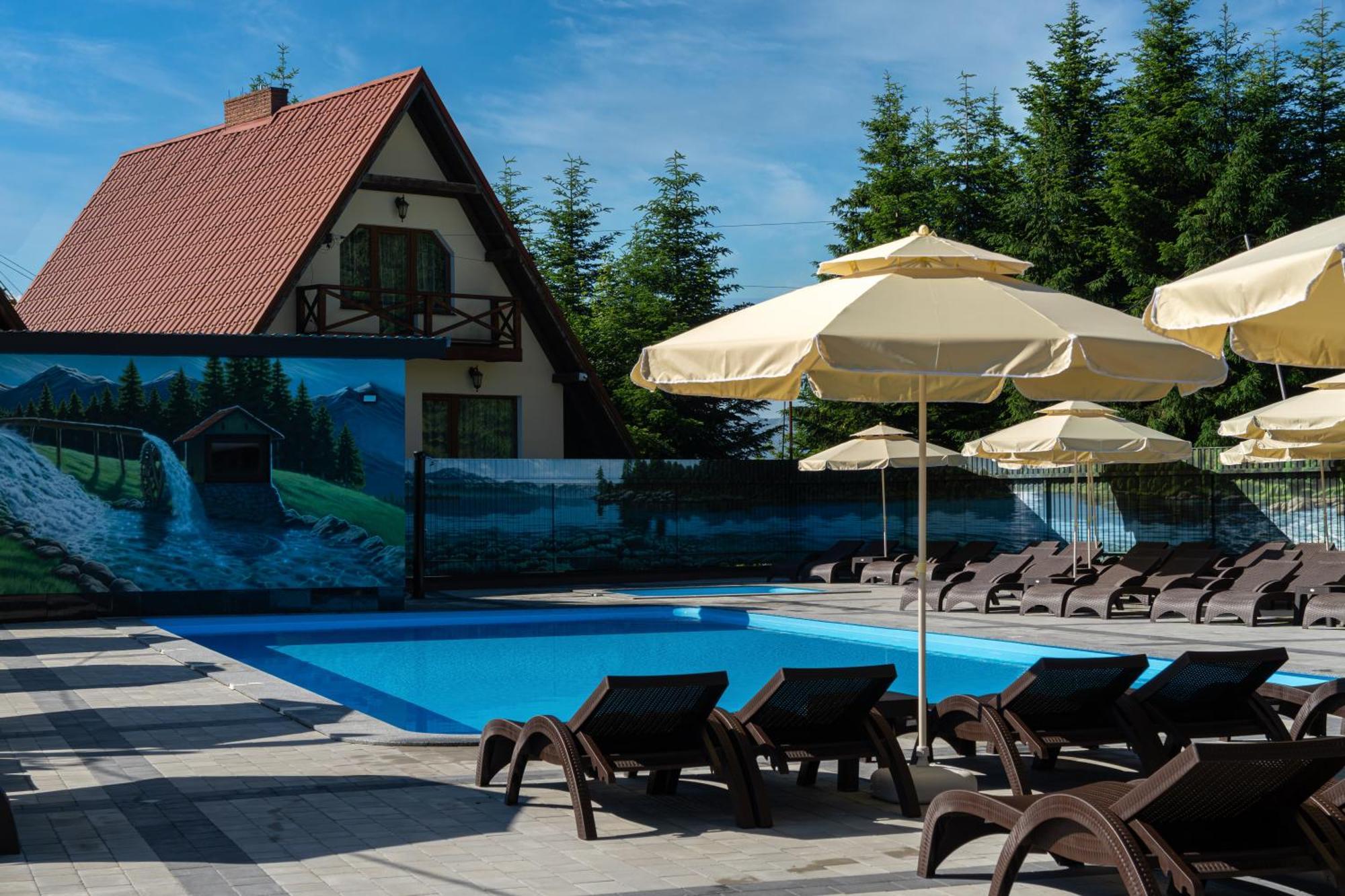 Hotel Summit Yablunytsya Exterior foto
